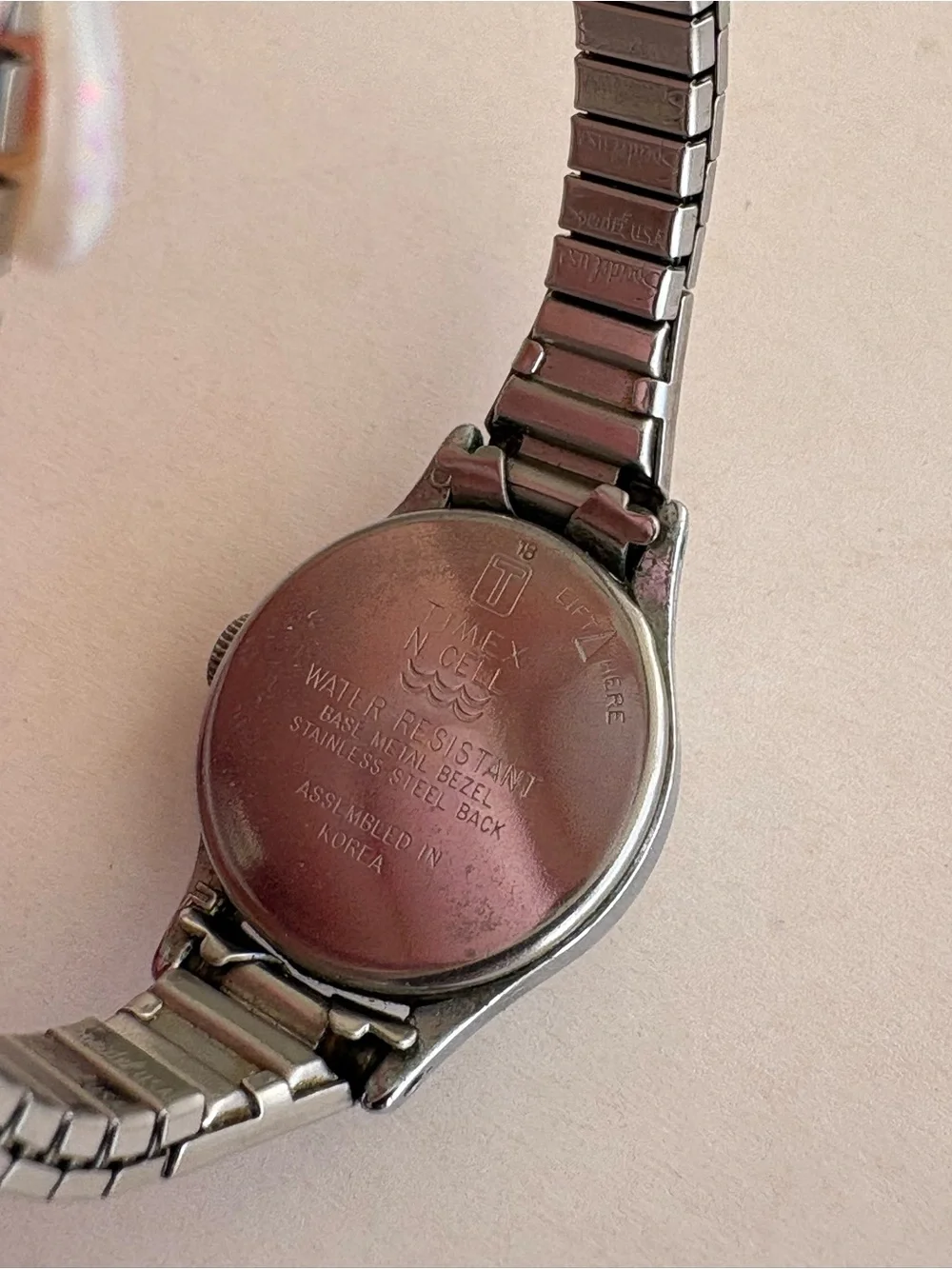 Vintage Women’s Timex Silver Tone bracelet Watch